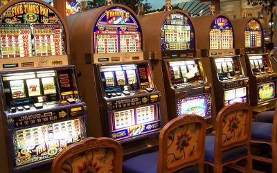 5 Reasons Why Young People Should Play Online Slots